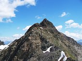 25 Gleno con cresta da percorrere